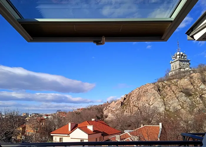 Apartment Cloud 6 -top Center,360° View,free Private Parking *