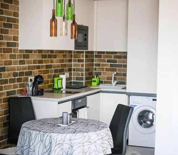 Cloud 6 -top Center,360° View,free Private Parking Apartment