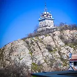 Apartment Cloud 6 -top Center,360° View,free Private Parking Plovdiv