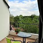 Cloud 6 -top Center,360° View,free Private Parking Apartment